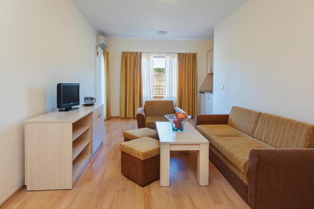 Serena Residence Aparthotel Sozopol Exterior foto