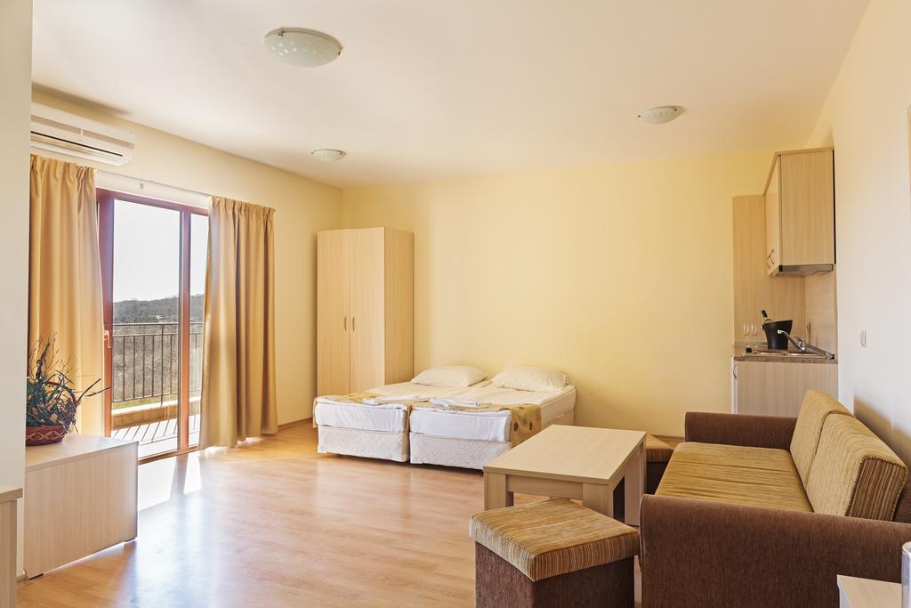 Serena Residence Aparthotel Sozopol Quarto foto