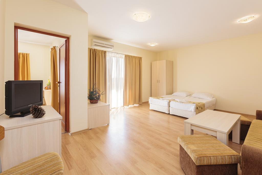 Serena Residence Aparthotel Sozopol Quarto foto