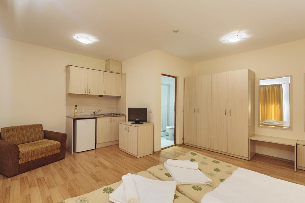 Serena Residence Aparthotel Sozopol Quarto foto