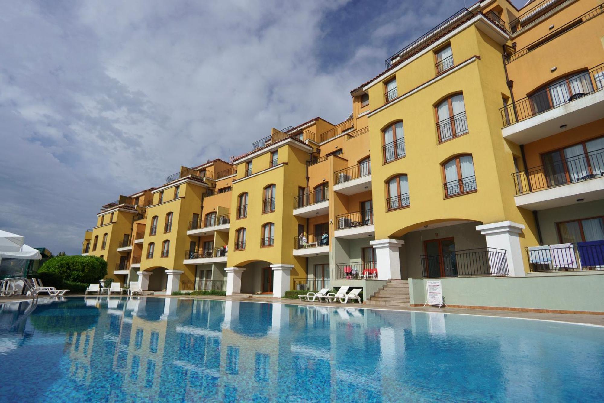 Serena Residence Aparthotel Sozopol Exterior foto
