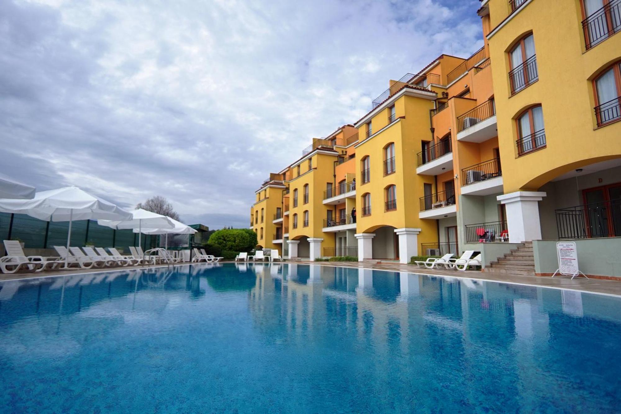 Serena Residence Aparthotel Sozopol Exterior foto
